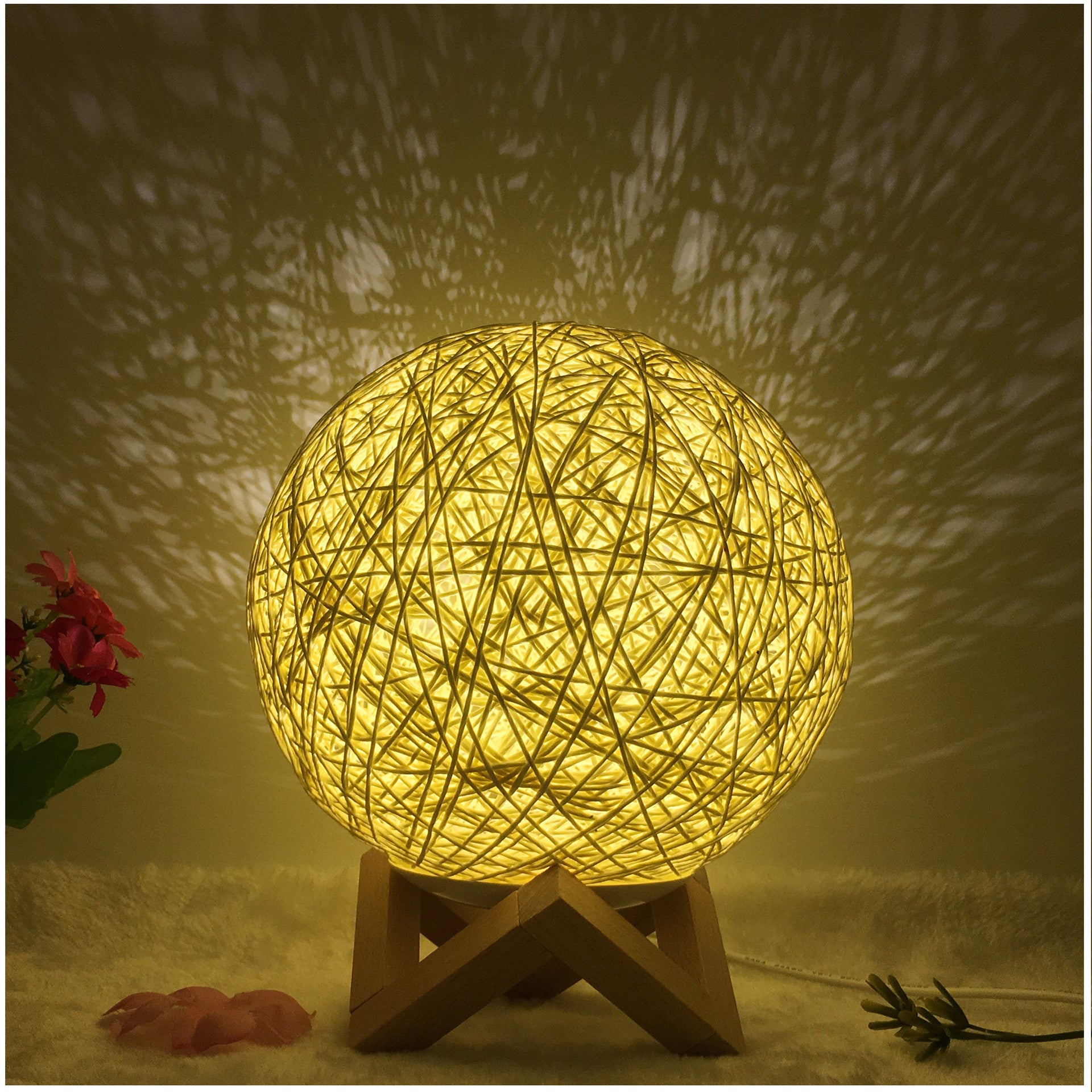 Creative Table Lamp - EverybodyBuying