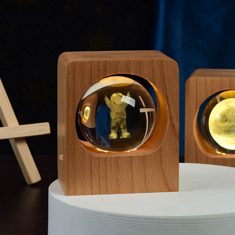 Crystal Ball Night Light - EverybodyBuying